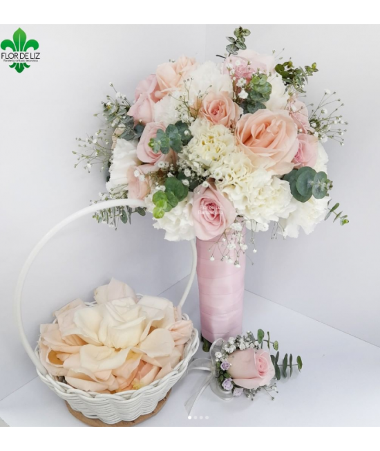 Bouquet, Botonier Y pétalos 